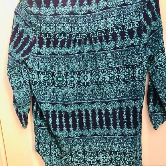 Turquoise Rose hi low women’s shirt - Picture 9 of 9